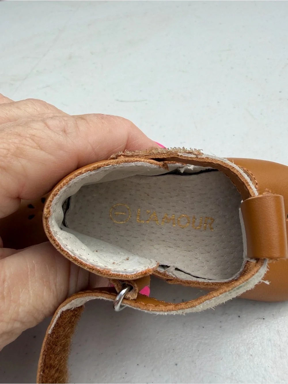 LaMour Classic Baby Mary Jane Shoes in Tan